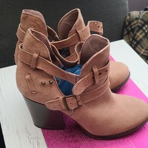 Stylish Ankle Boots with Buckle Detail